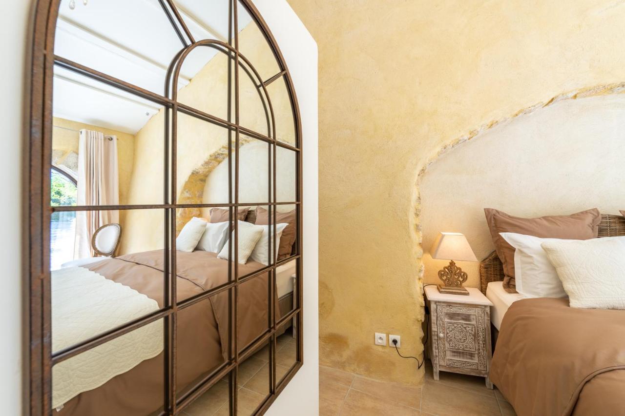 Maison D'Hotes Les Caroubiers Montsegur-sur-Lauzon Luaran gambar