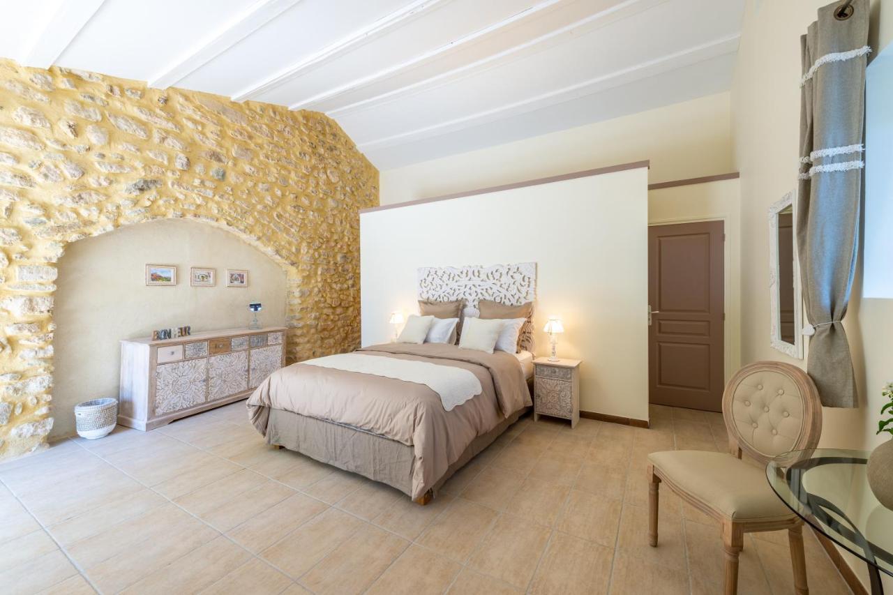 Maison D'Hotes Les Caroubiers Montsegur-sur-Lauzon Luaran gambar