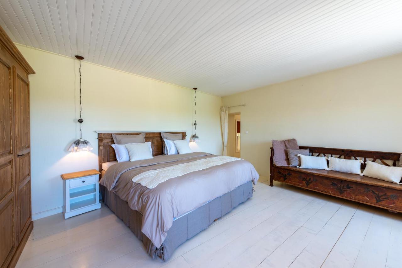 Maison D'Hotes Les Caroubiers Montsegur-sur-Lauzon Luaran gambar
